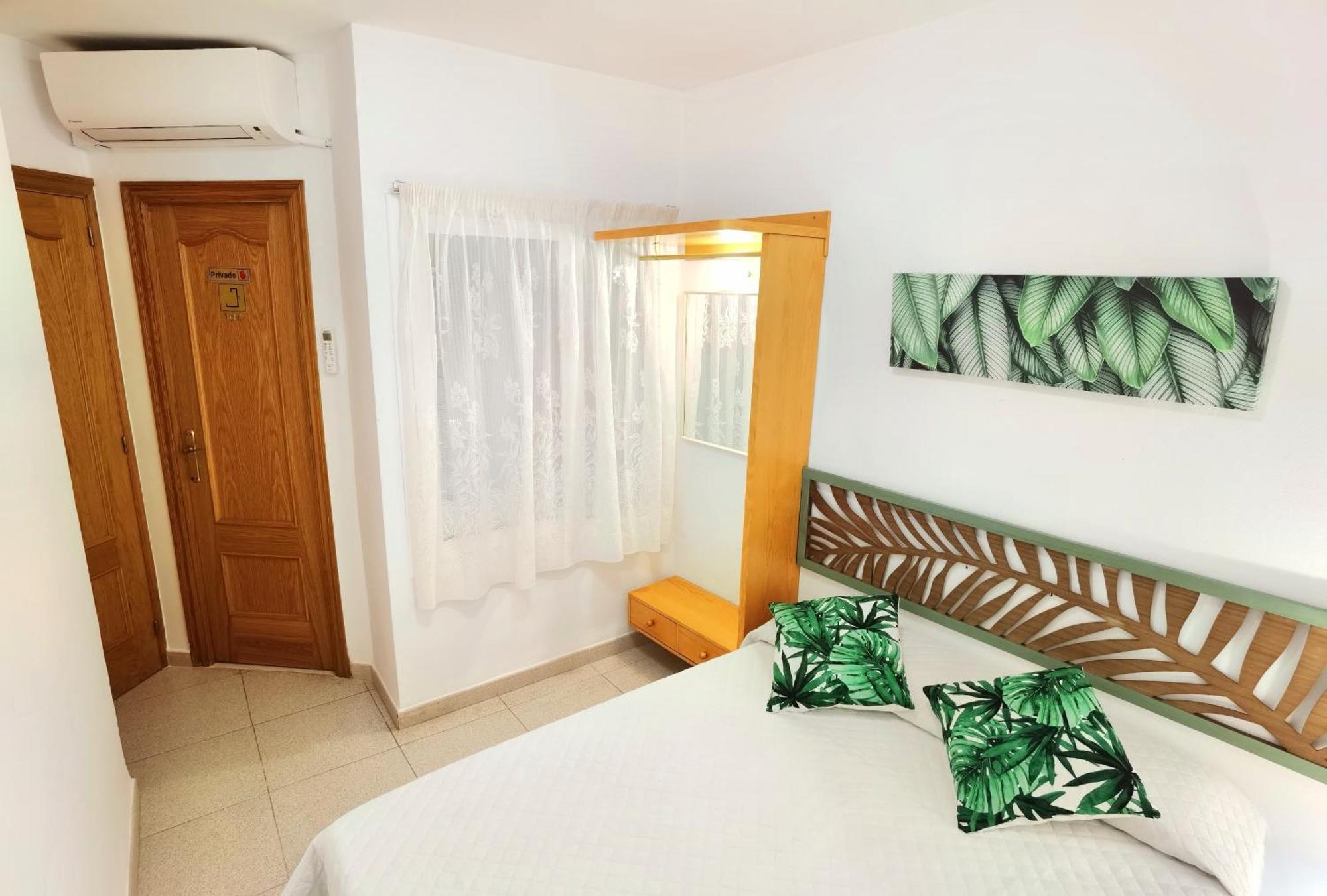 Hostal Noray Sant Feliu de Guíxols Ngoại thất bức ảnh